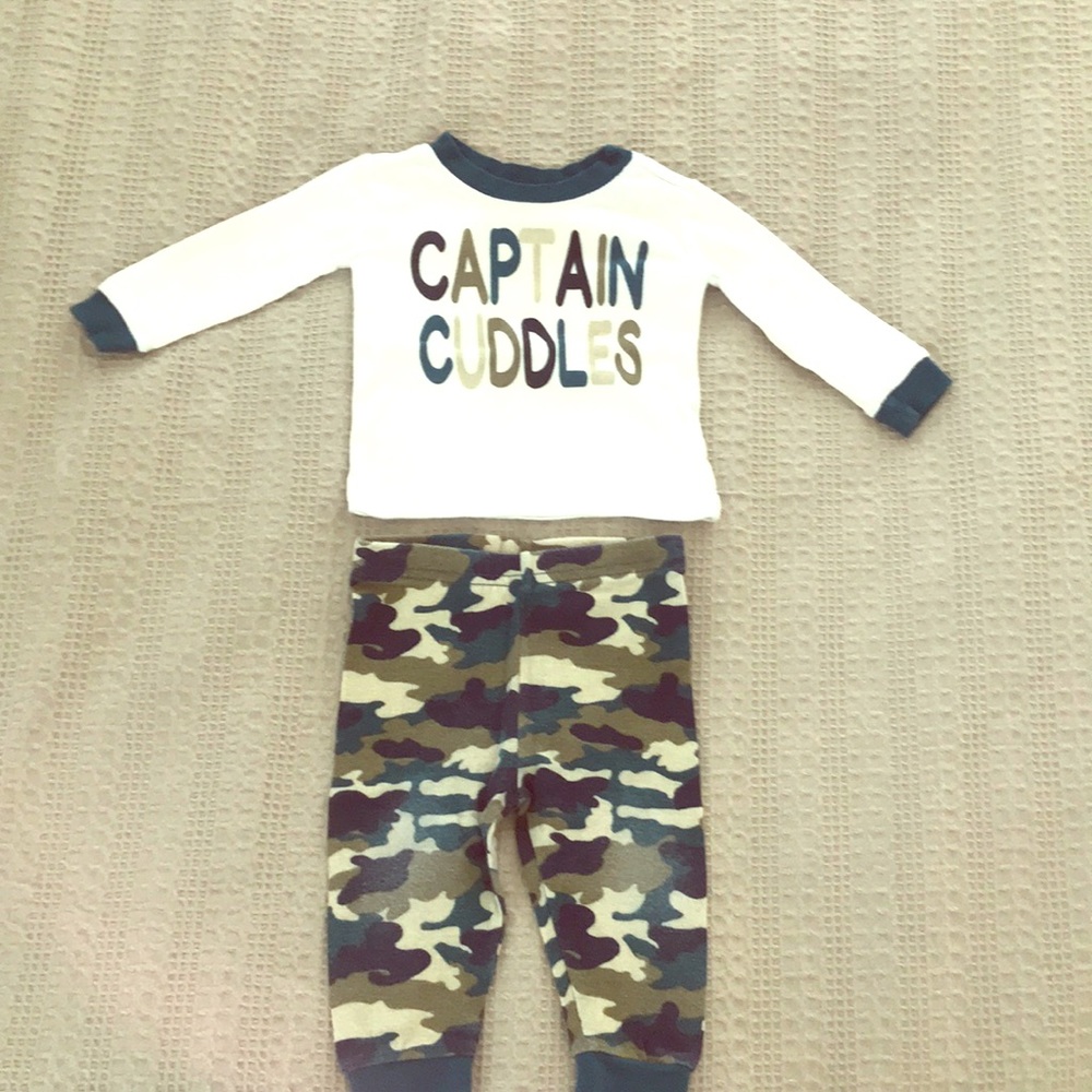 Captain Cuddles outfit